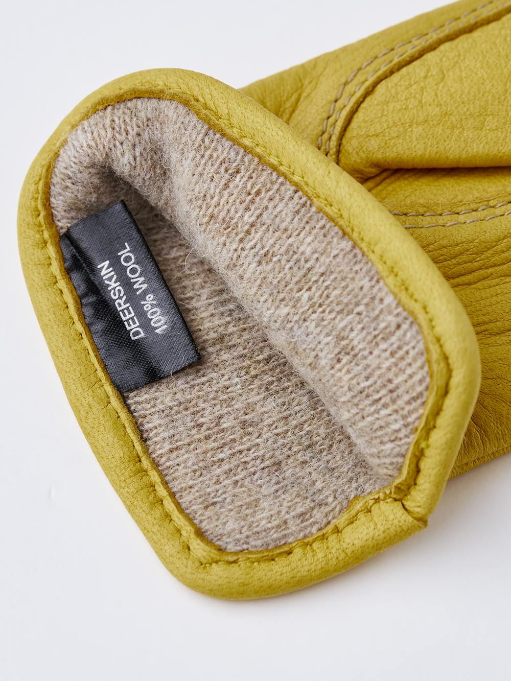 Gelber maschinengenähter Lederhandschuh aus Hirschleder
 (6 oder 6)