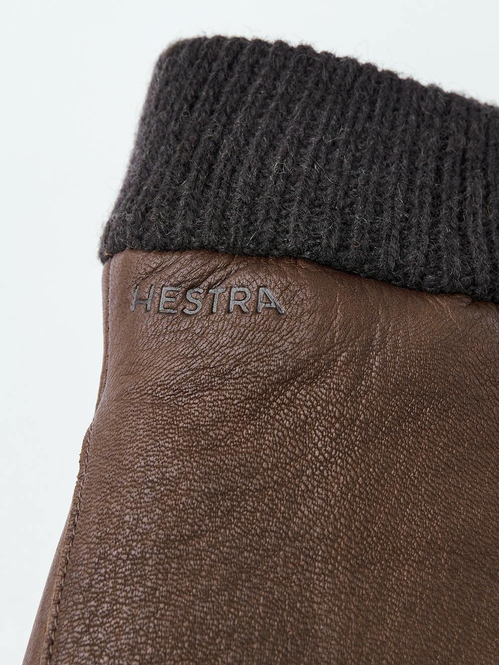 Brown deerskin mitten with knitted cuff
(3 of 3)