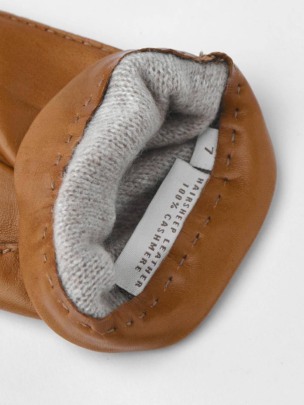 Light brownish-yellow hand-sewn hairsheep leather glove
(3 of 3)