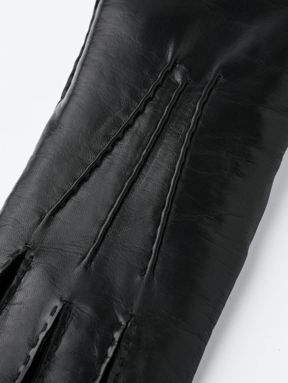 Black hand-sewn hairsheep leather glove
 (2 of 3)