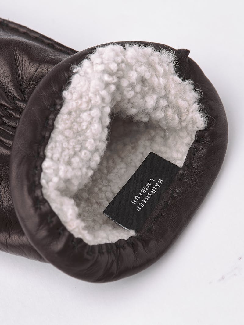 Dark brown hand-sewn hairsheep leather glove
 (4 of 4)