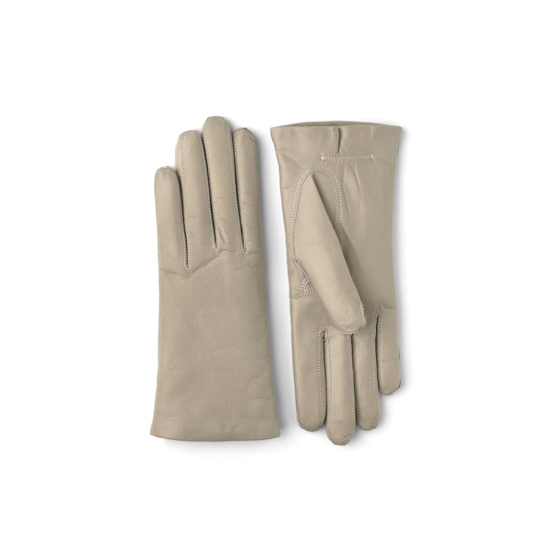 Light gray machine-sewn hairsheep leather glove
(4 of 4)