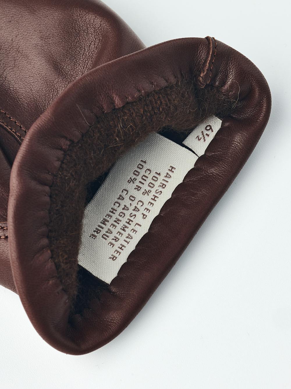 Brown machine-sewn hairsheep leather glove
(2 of 3)