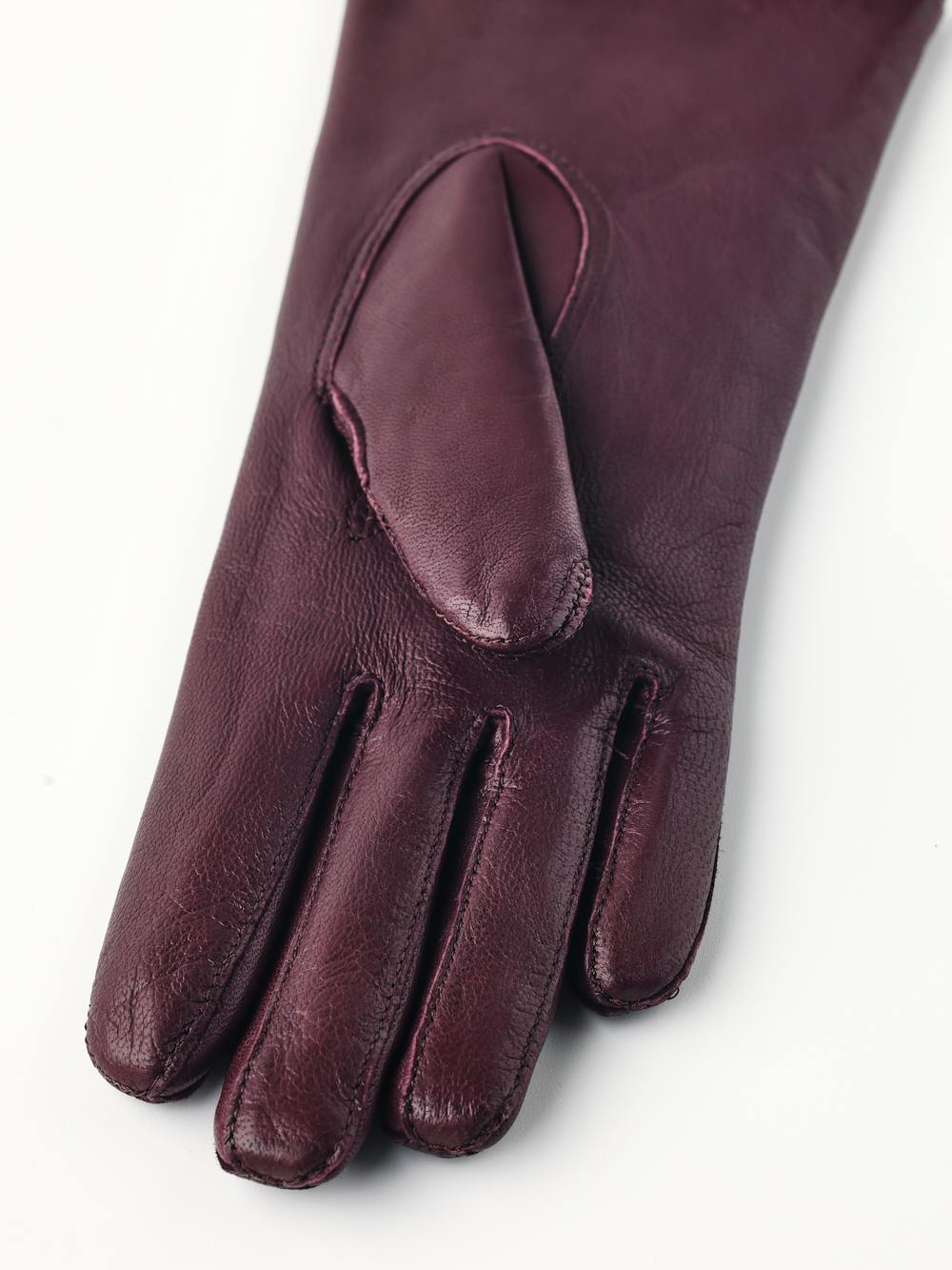 Hairsheep 2¼ Bt Piqué Silk in the color Bordeaux (6 of 6)