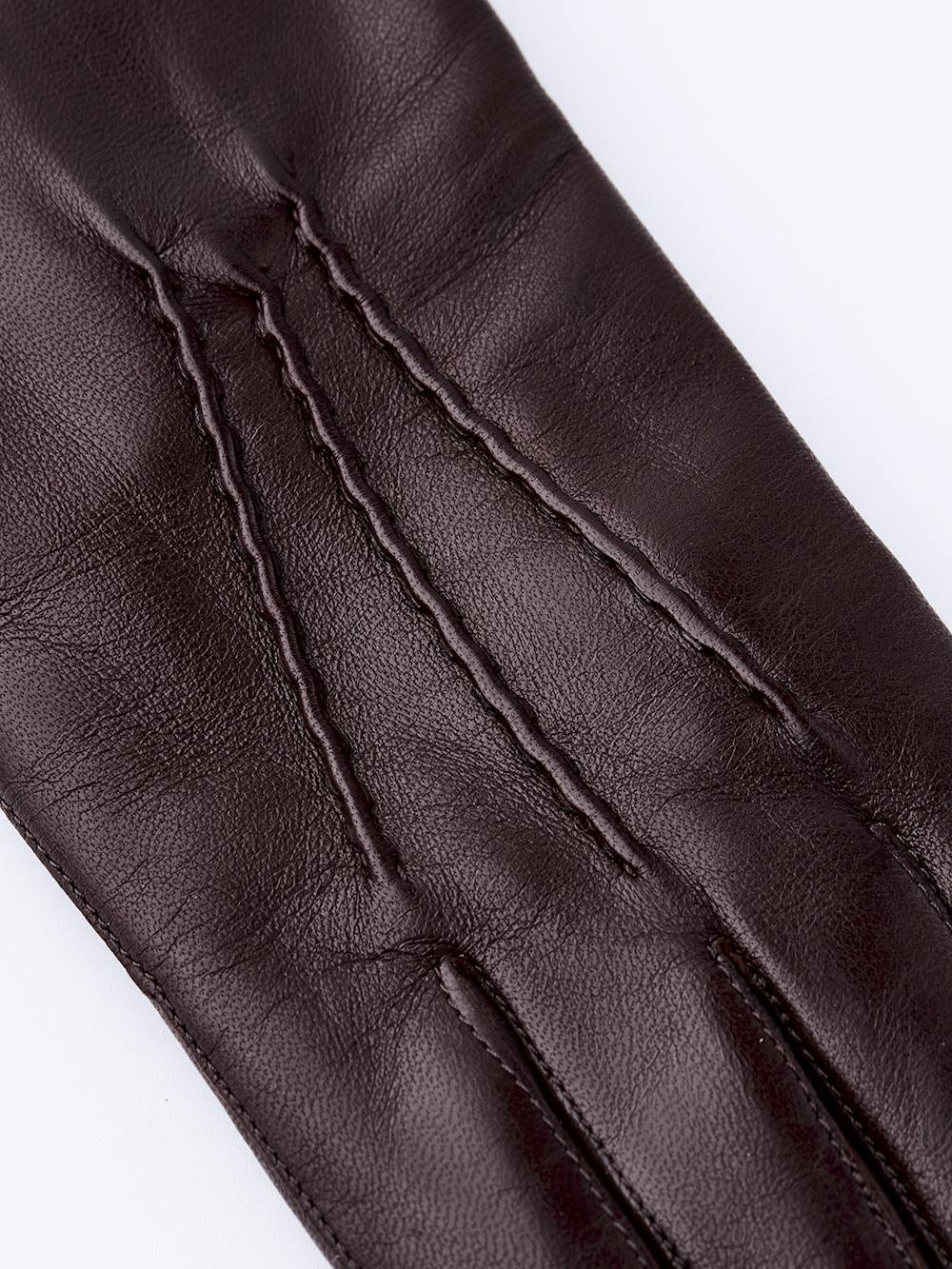 Brown machine-sewn hairsheep leather glove
(3 of 4)