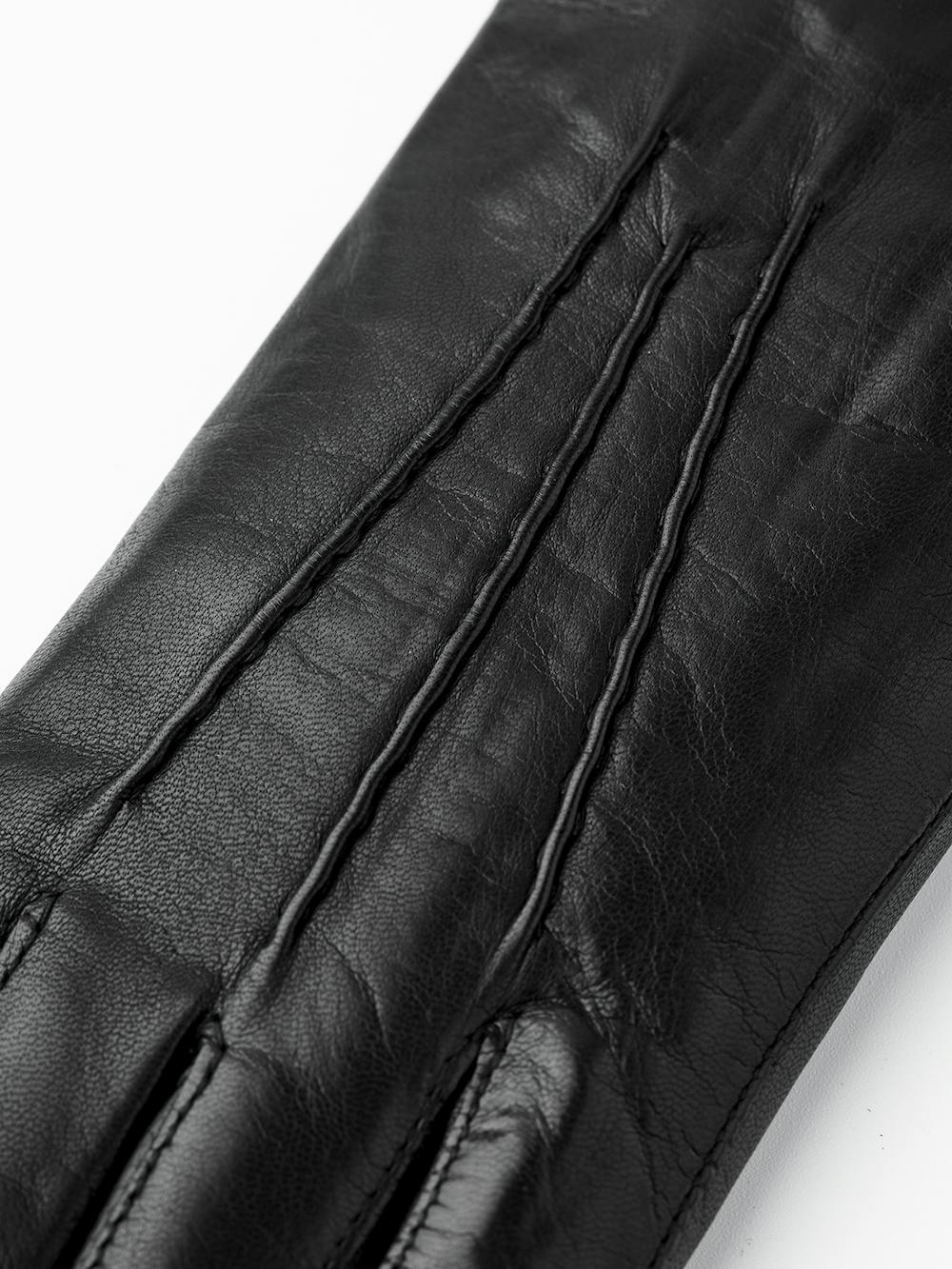 Black machine-sewn hairsheep leather glove
 (2 of 4)