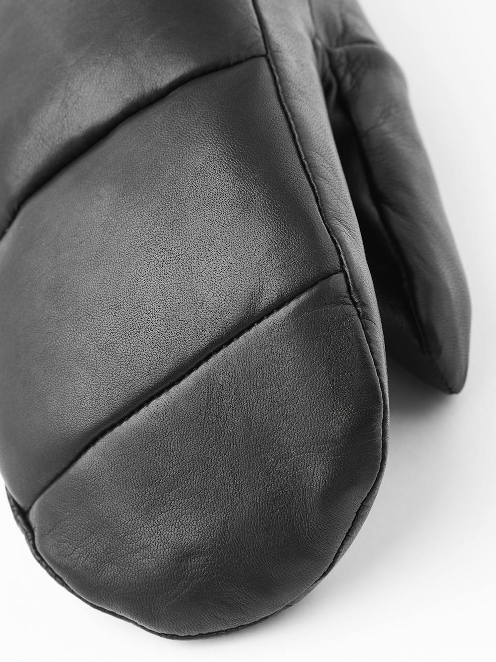 Black hairsheep leather mitten with short knitted cuff
 (4 of 4)