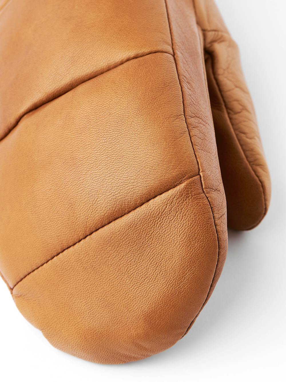 Light brownish-yellow hairsheep leather mitten with short knitted cuff
 (4 of 4)