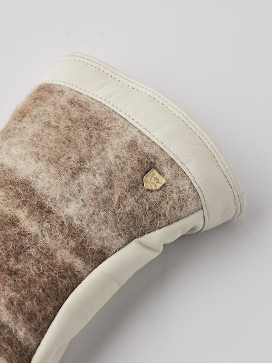 Alternative image for Saga