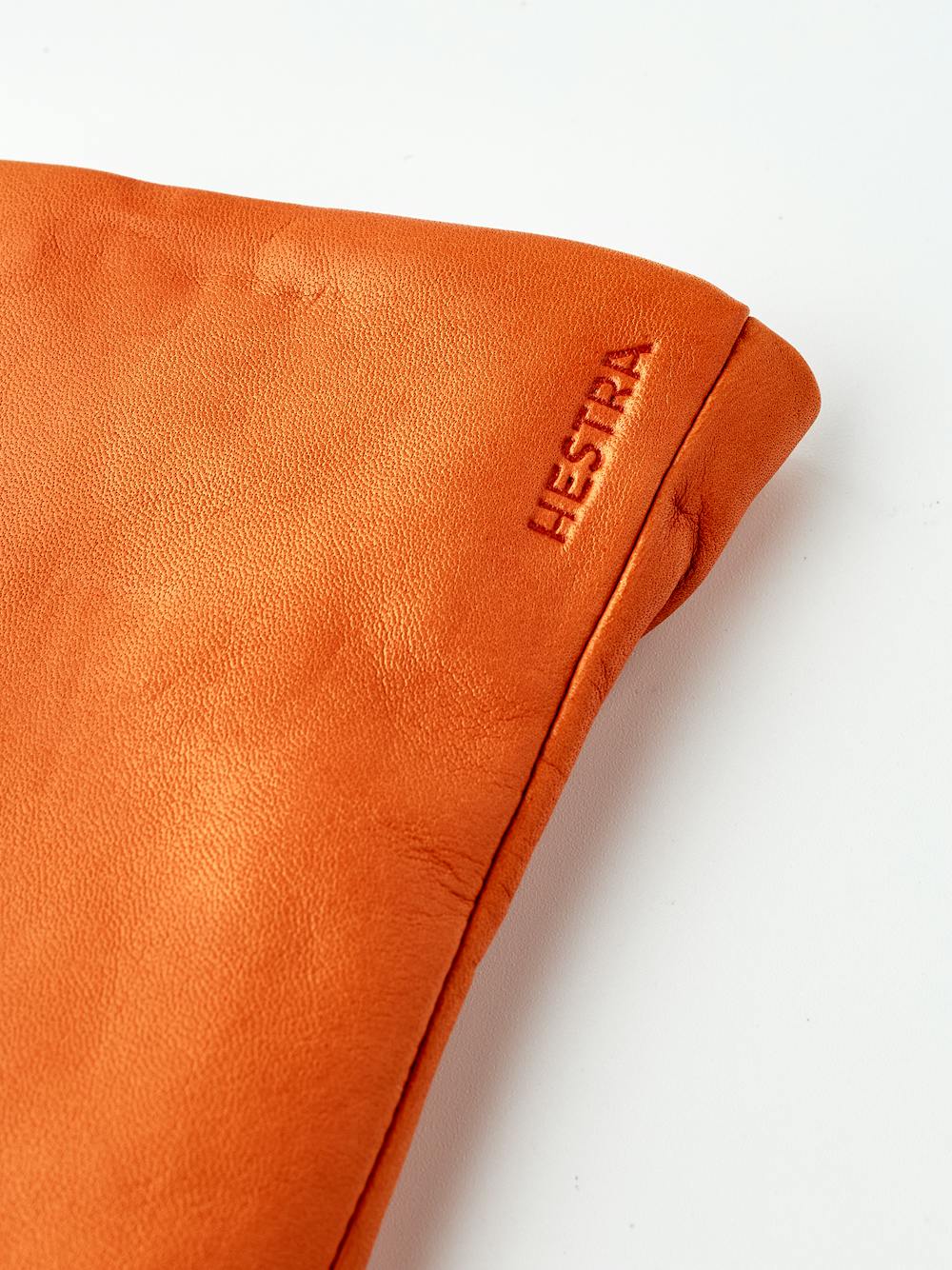 Tegelröd maskinsydd skinnhandske i lammnappa
 (4 av 6)