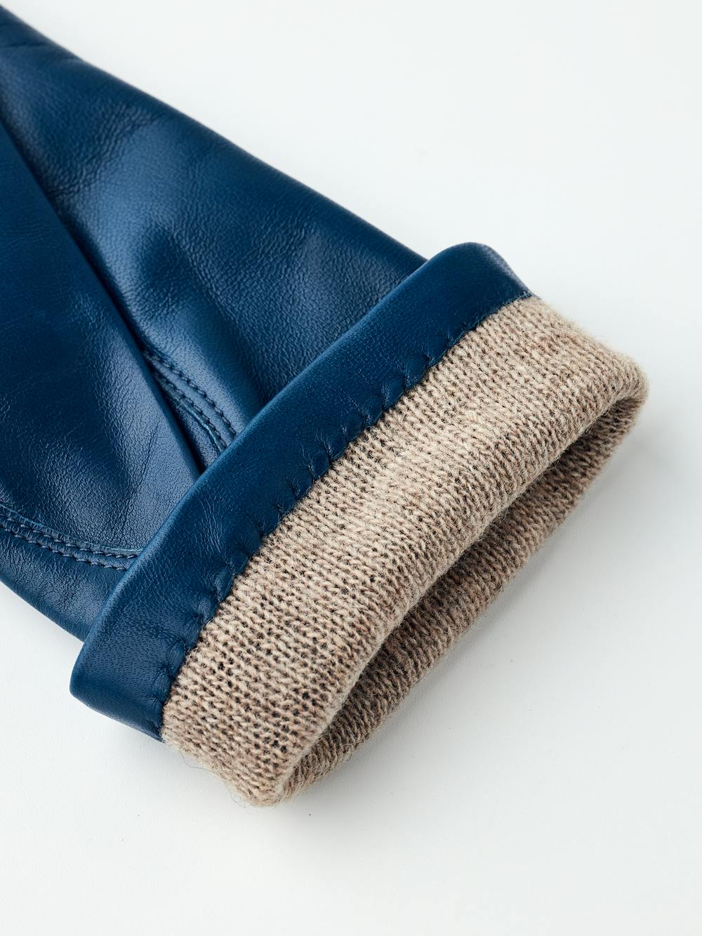 Midnight blue machine-sewn hairsheep leather glove
 (6 of 6)