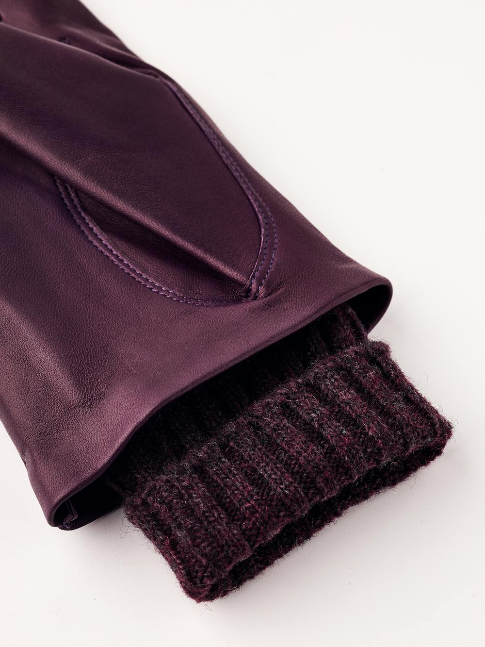 Dark purple machine-sewn hairsheep leather glove with knitted cuff
 (3 of 4)