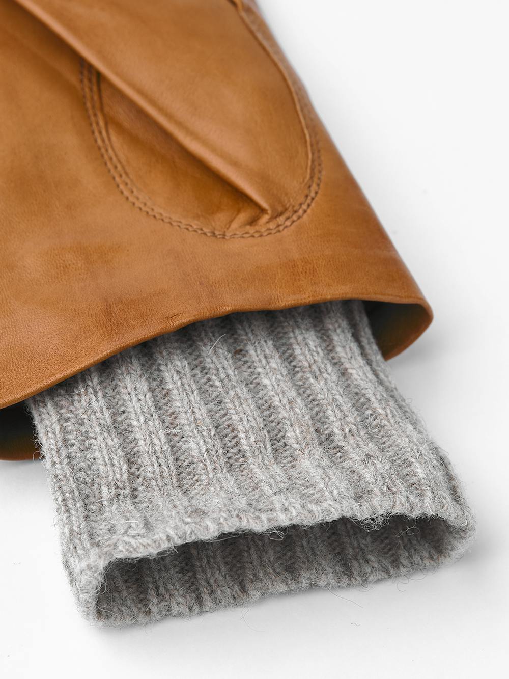 Light brownish-yellow machine-sewn hairsheep leather glove with knitted cuff
 (3 of 3)