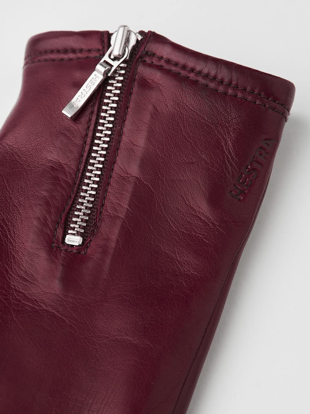 Yvette in the color Dark red (2 of 4)