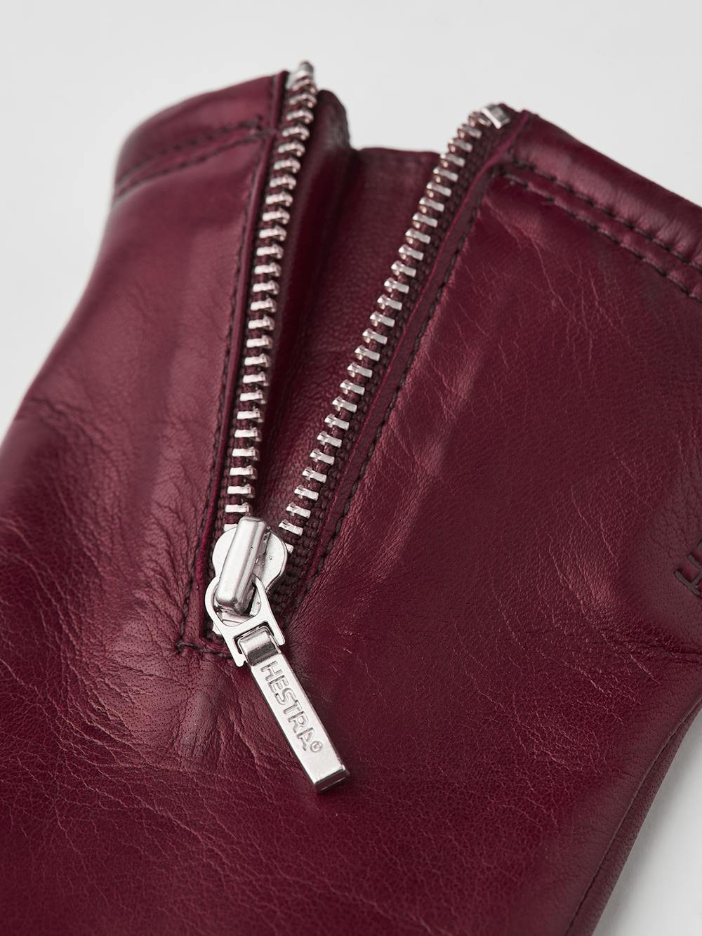 Yvette in the color Dark red (3 of 4)