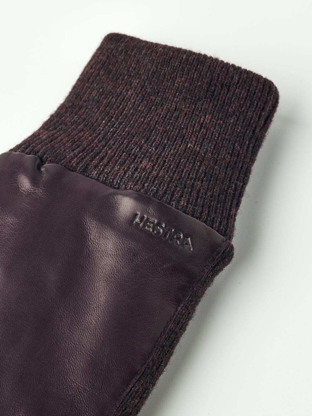 Jeanne in der Farbe Dunkle Pflaume (3 oder 5)