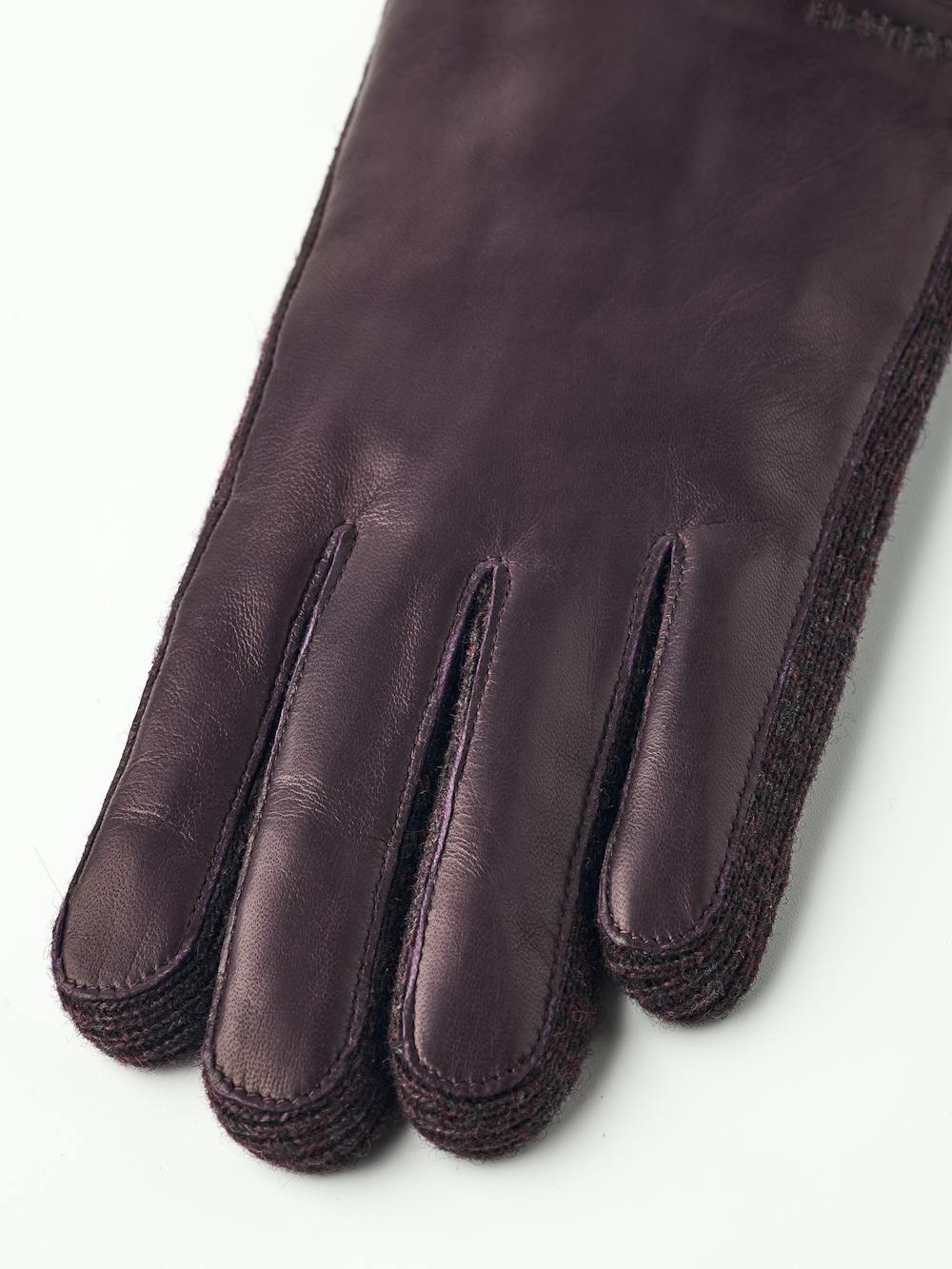 Jeanne in der Farbe Dunkle Pflaume (4 oder 5)