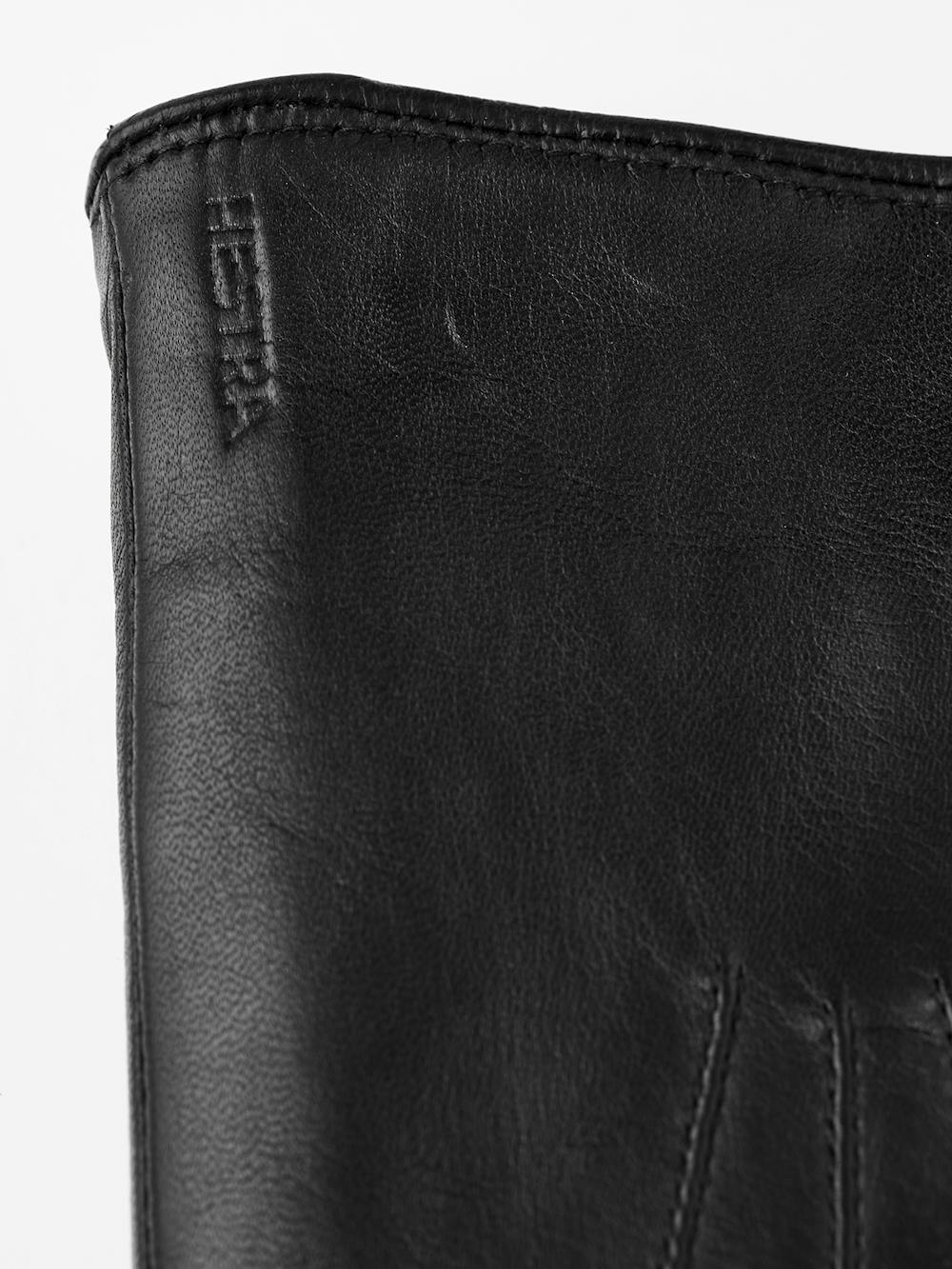 Black machine-sewn hairsheep leather mitten
(2 of 4)