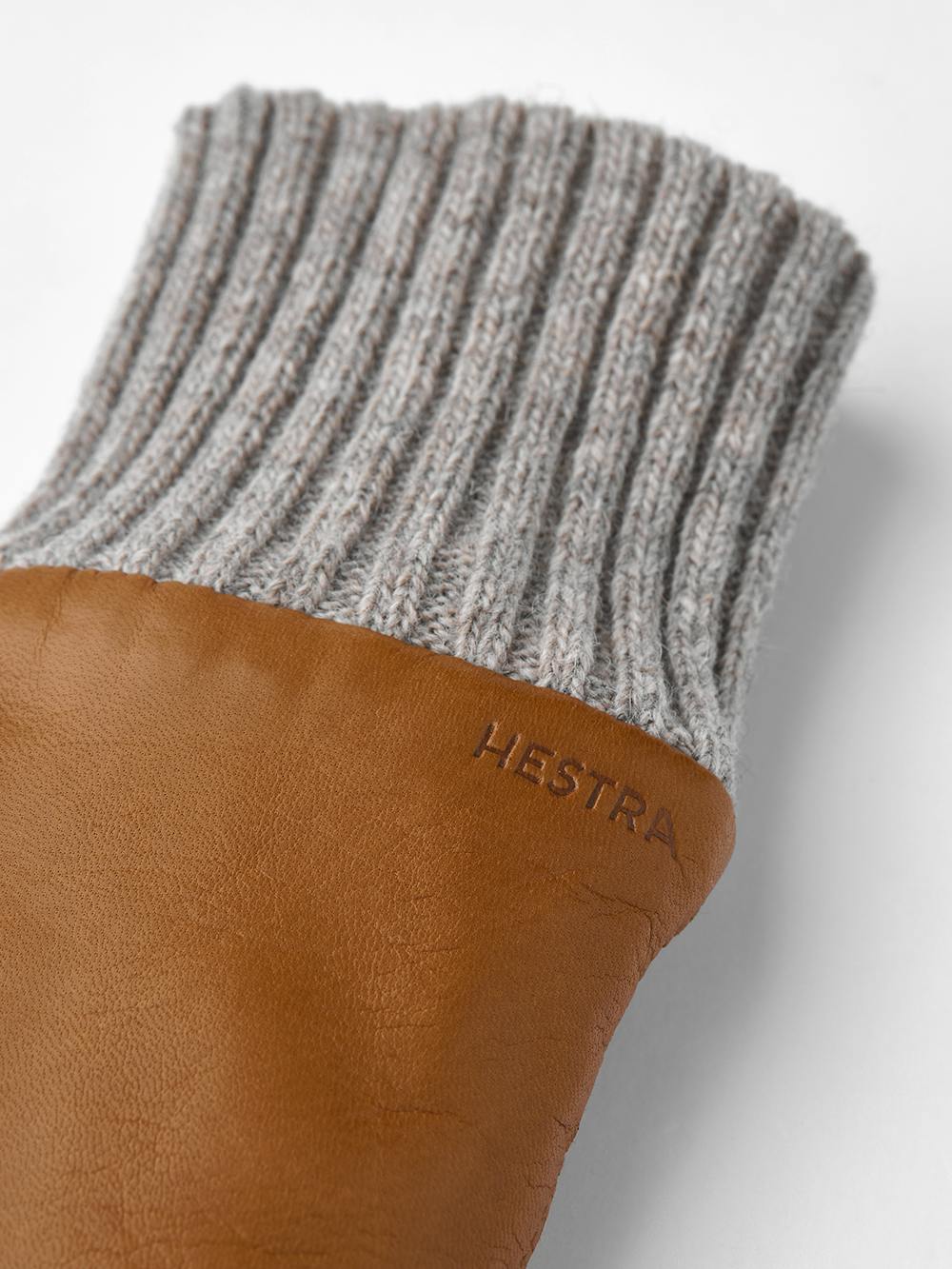 Light brownish-yellow machine-sewn hairsheep leather mitten with beige knitted cuff
 (2 of 4)