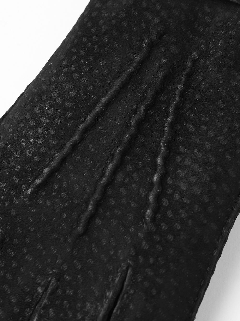 Schwarzer handgenähter Handschuh aus Carpincho-Nubuk mit Lederriegel und Knopf
(2 oder 4)