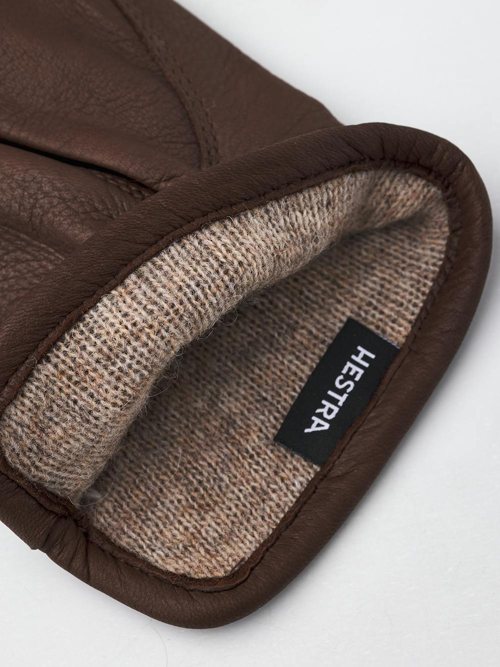 Brown machine-sewn deerskin glove
(3 of 4)