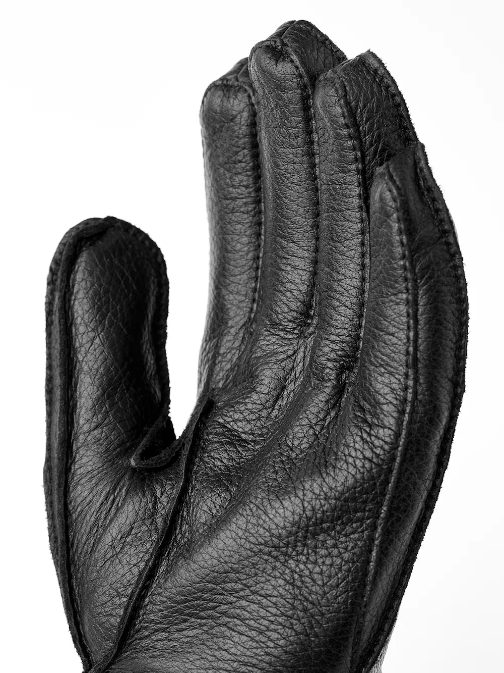 Malte in the color Black (3 of 4)