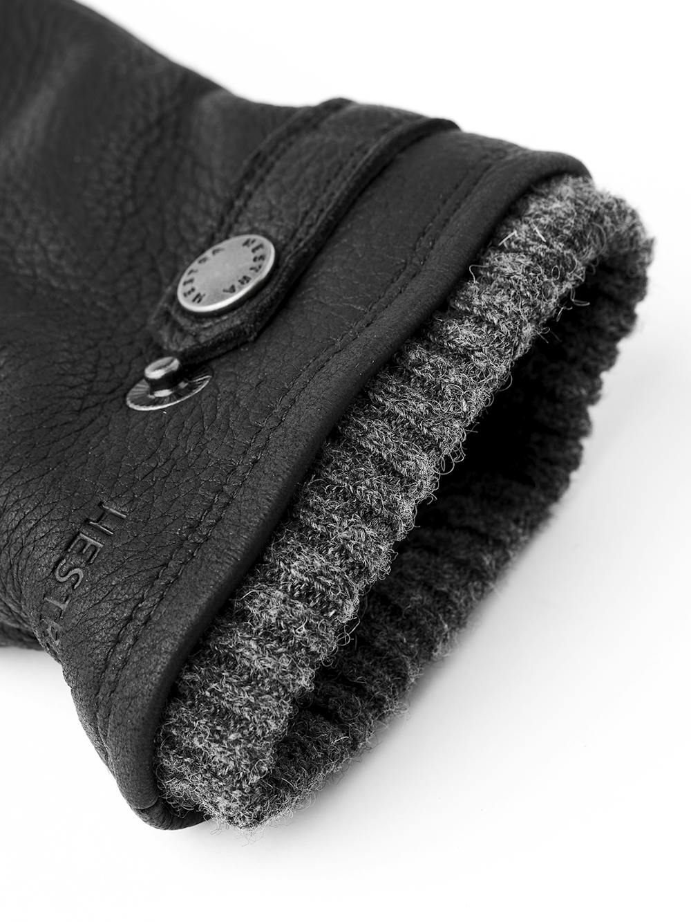 Black machine-sewn elk leather glove with leather strap and button
 (3 of 3)