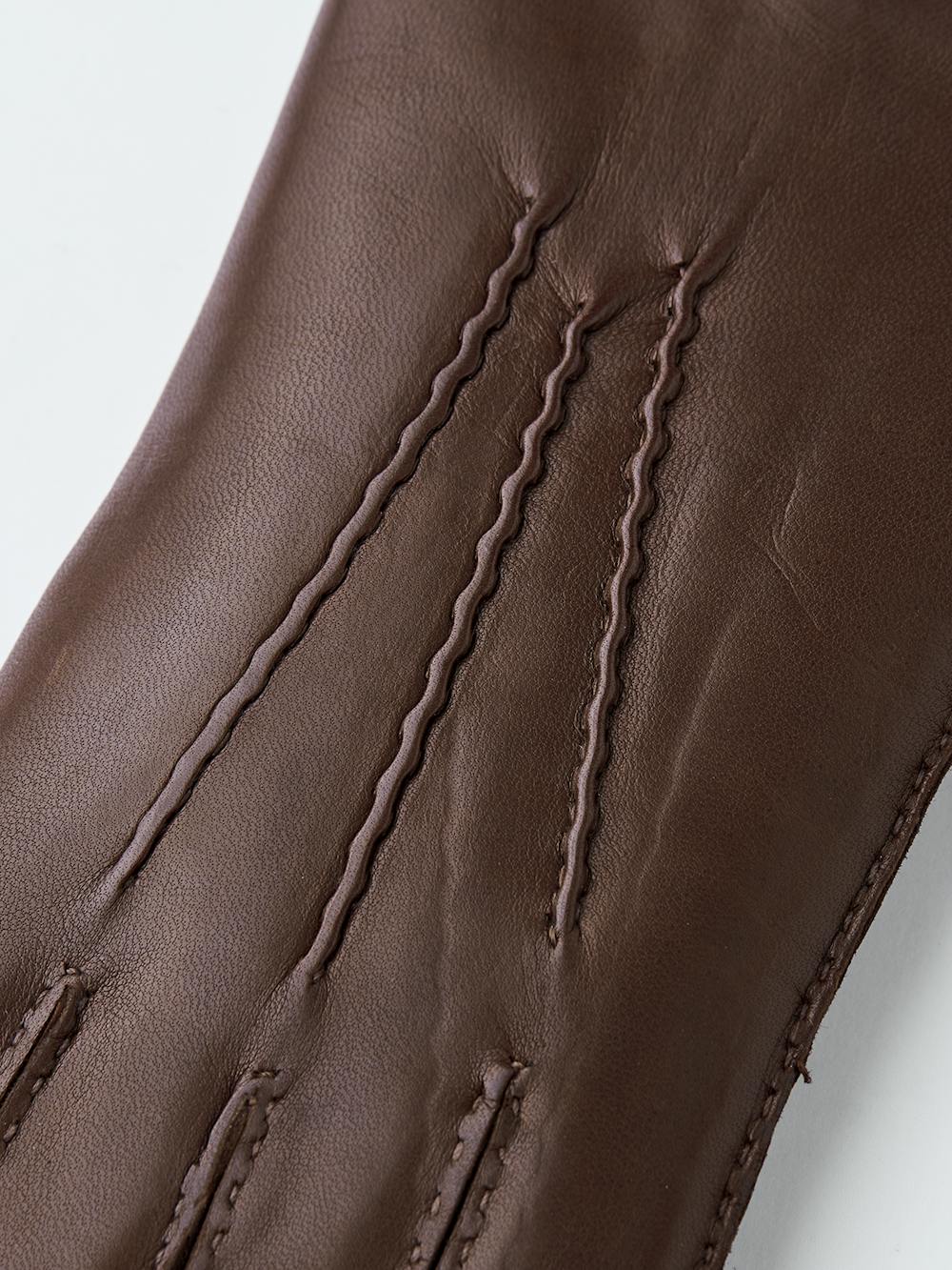 Brown hand-sewn hairsheep leather glove
(2 of 4)