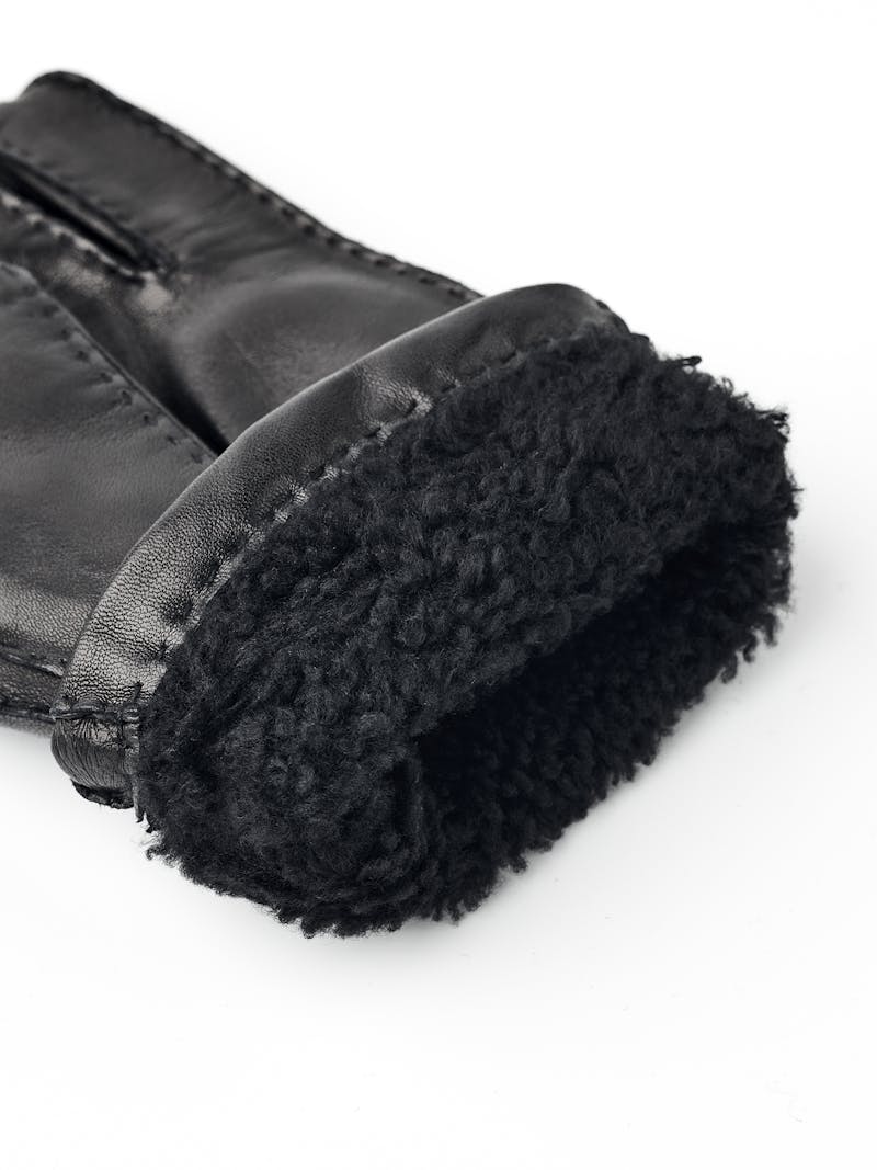Black hand-sewn hairsheep leather glove
 (2 of 7)