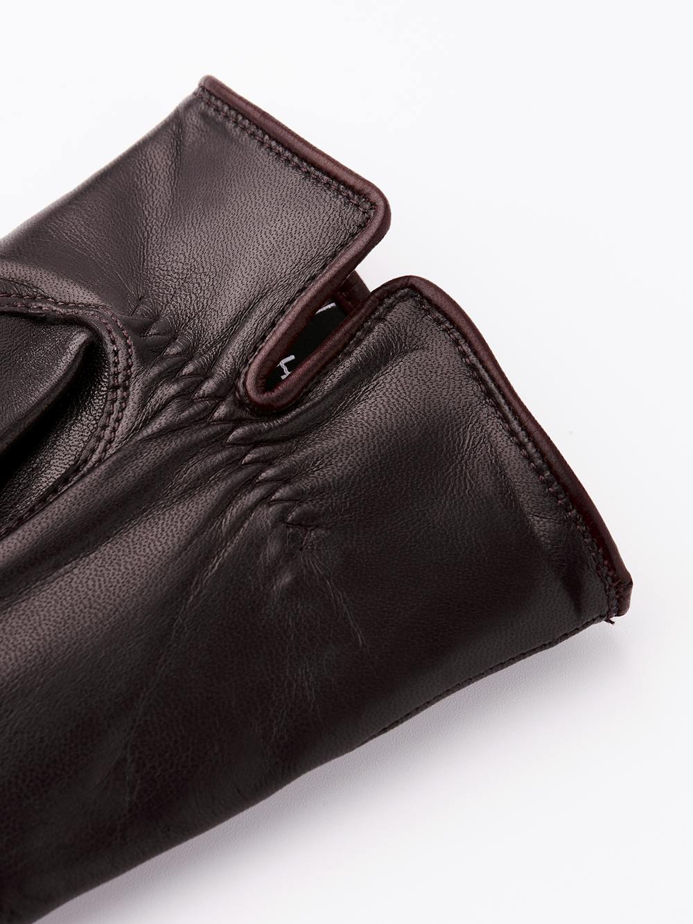 Dark brown machine-sewn hairsheep leather glove
 (4 of 6)