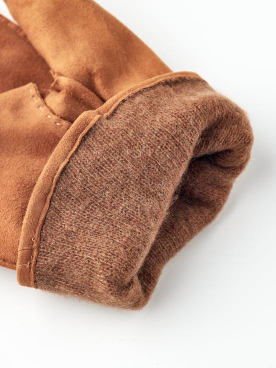 Alternative image for Winston Suede