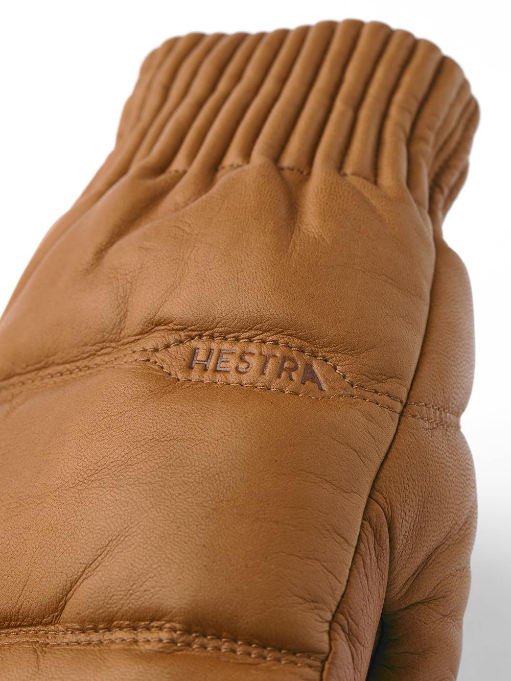 Light brownish-yellow hairsheep leather mitten
 (2 of 4)