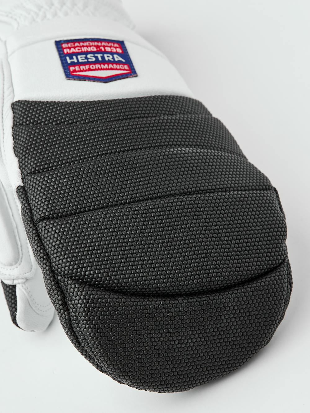 White alpine goat leather mitten with gray backhand protection
(3 of 4)