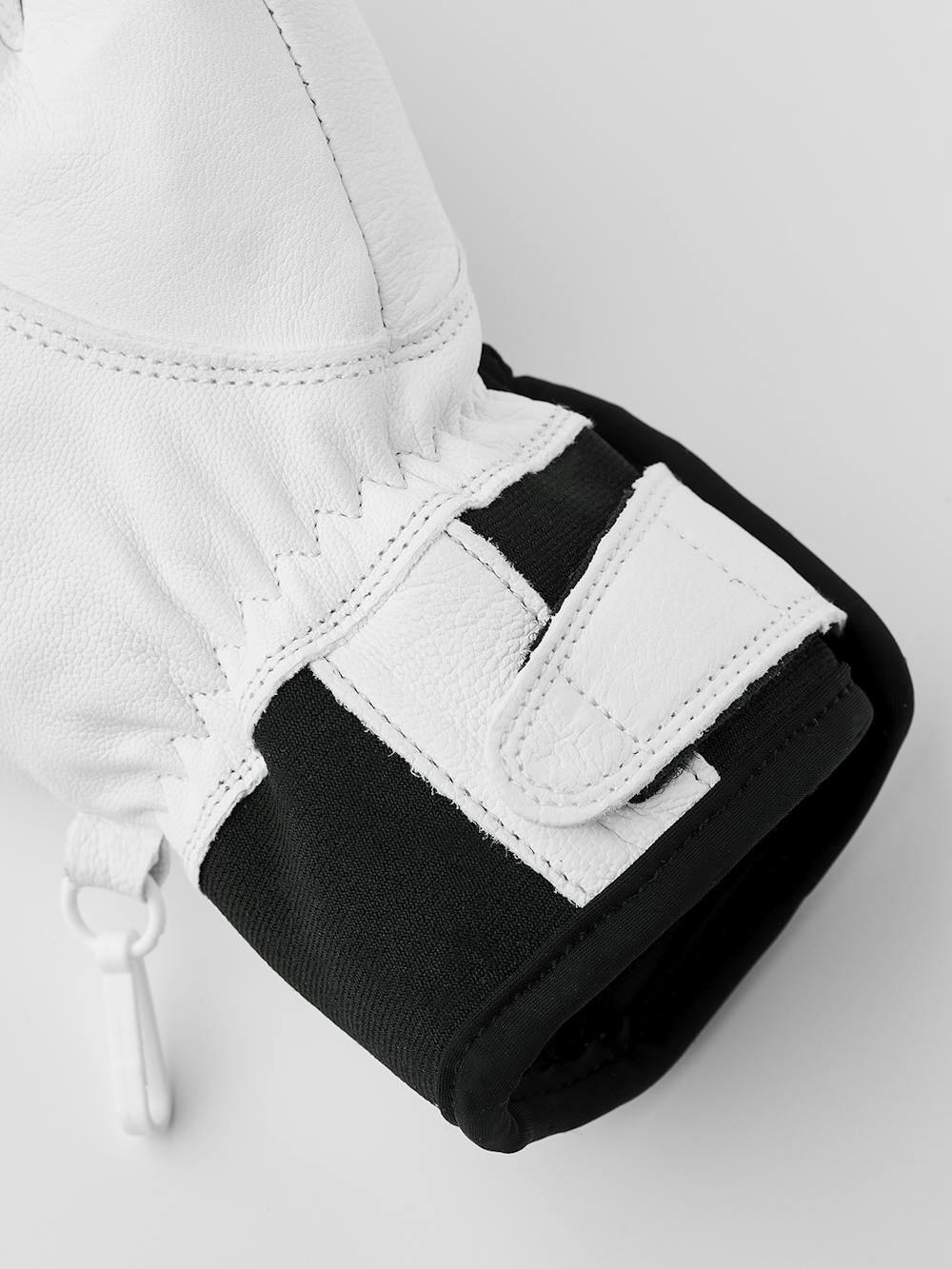 White goat leather ski glove with adjustable opening
(6 of 6)