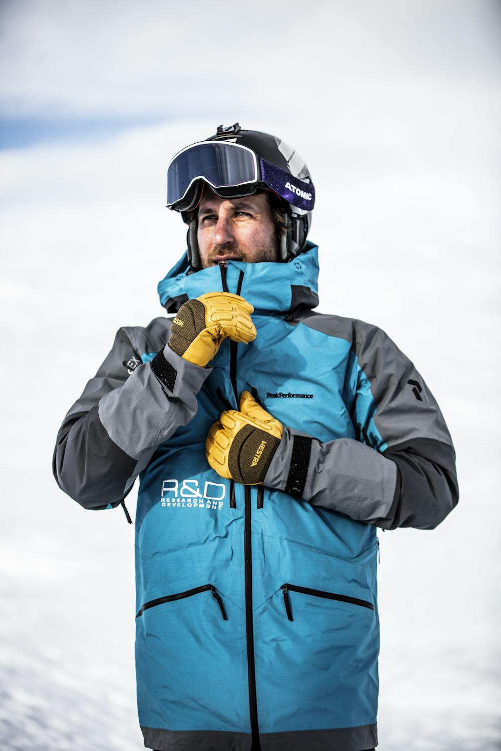 Light brown three finger goat leather ski glove with green fabric back with shock-absorbing panels
(6 of 6)