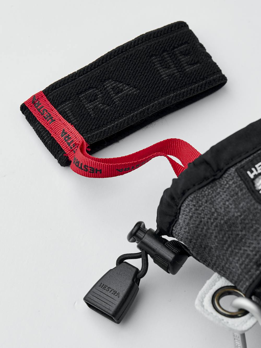 Gray white goat leather and fabric glove
(4 of 6)