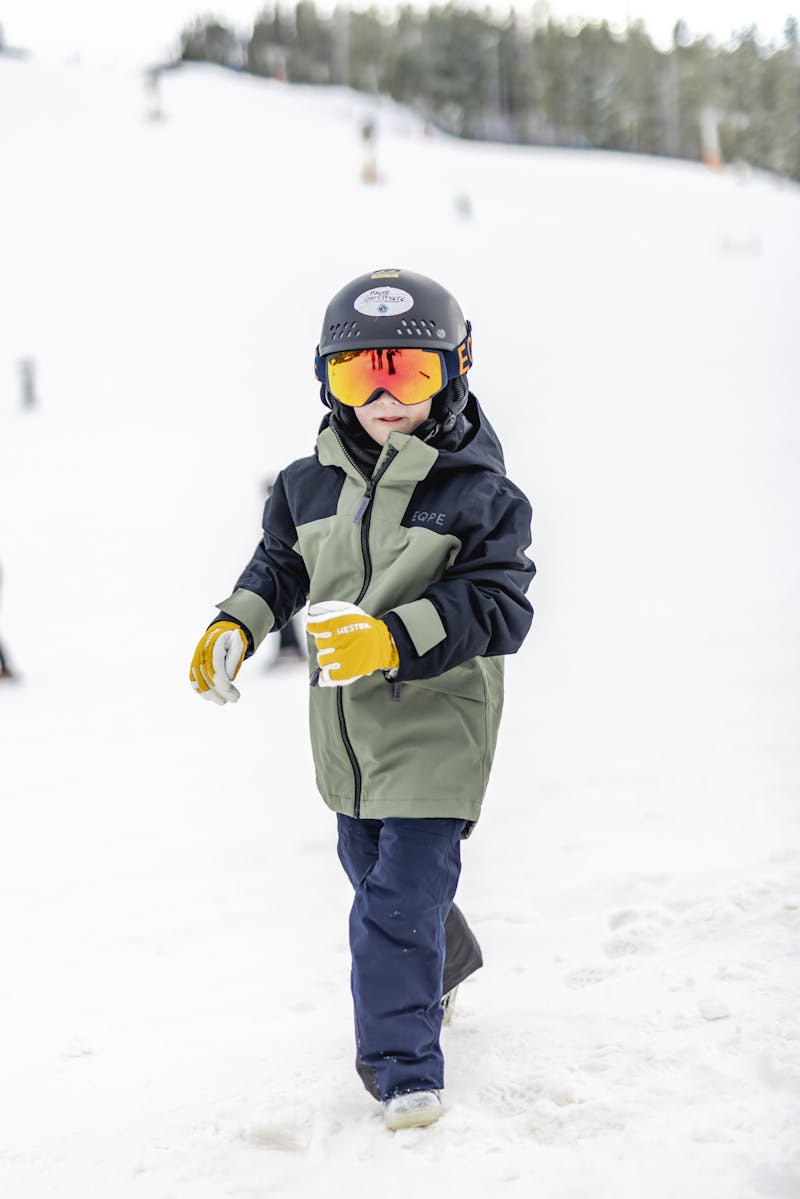 Yellow ski glove with white goat leather palm
 (2 of 9)
