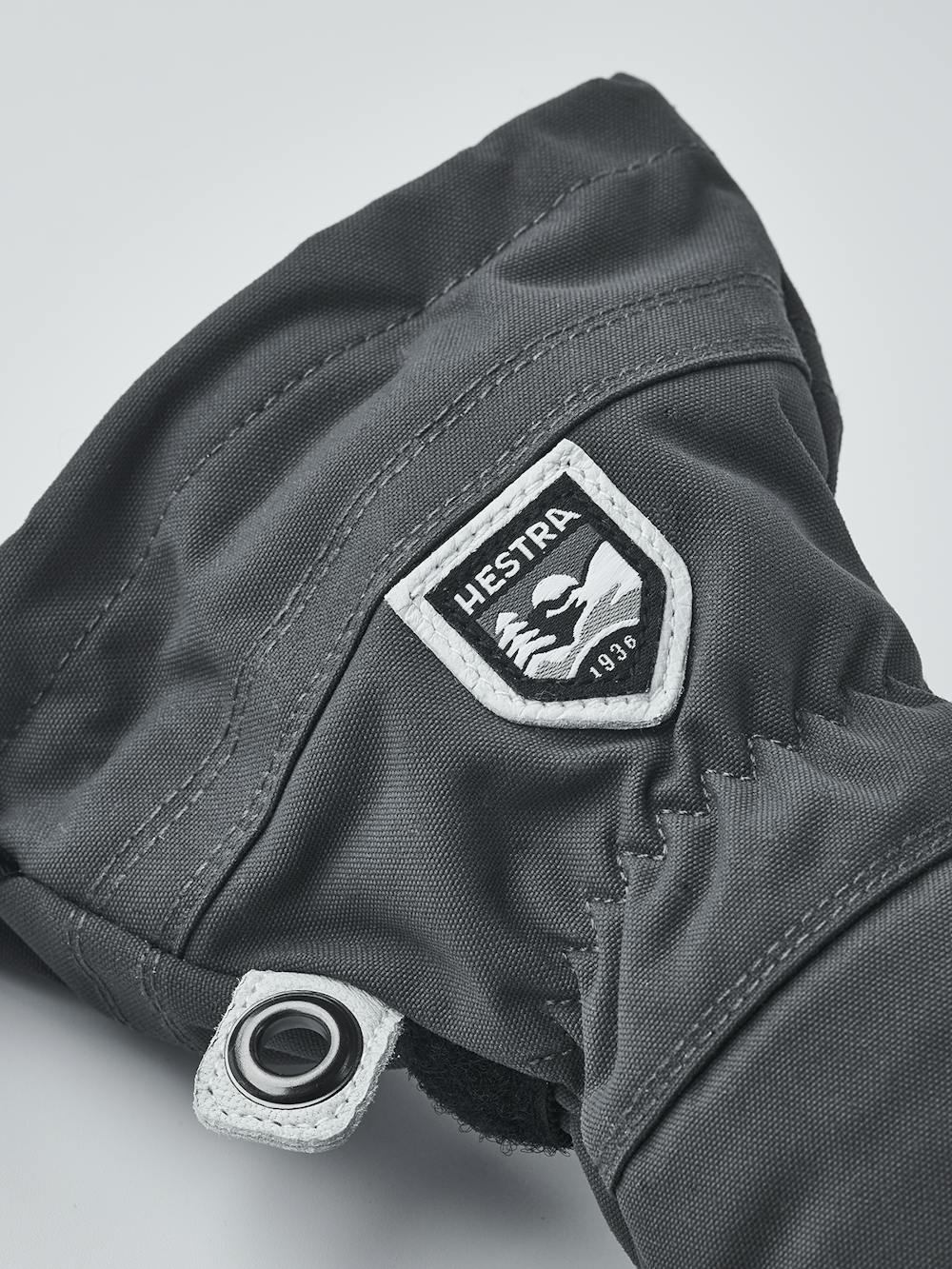 Gray mitten with white goat leather palm
(3 of 8)