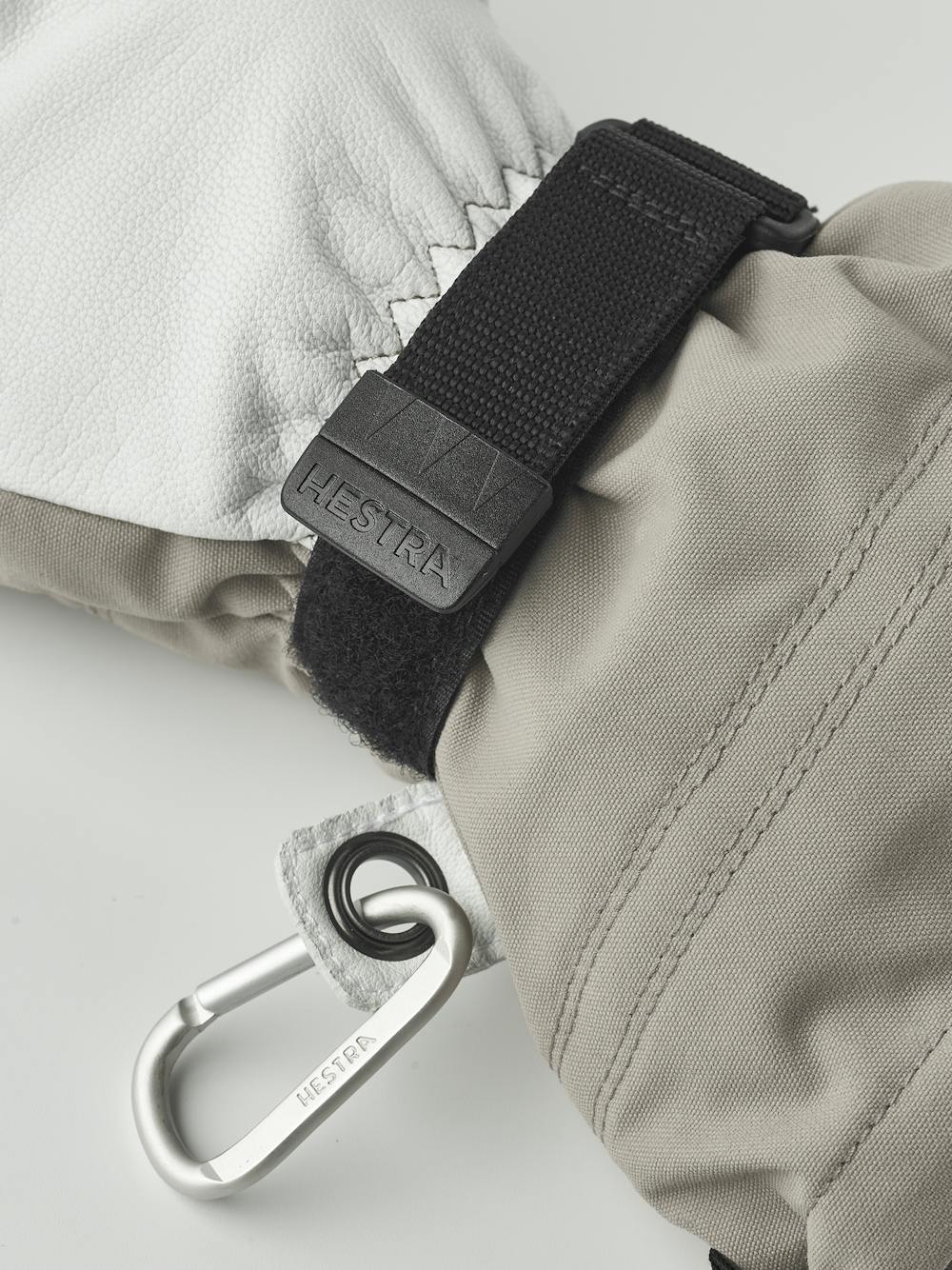 Army Leather Heli Ski Mitt in the color Khaki (4 of 7)