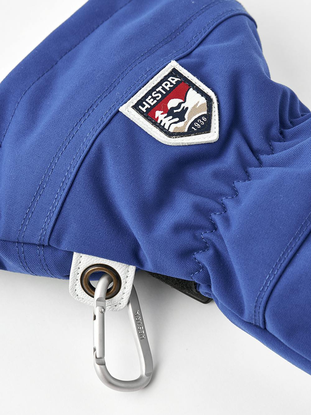 Blue mitten with white goat leather palm
 (4 of 7)