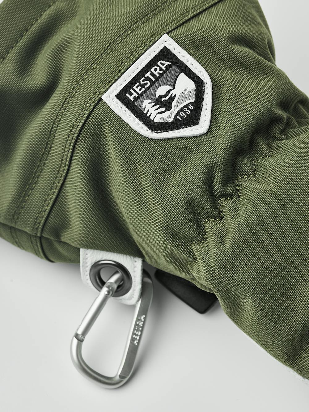 Moss green three finger glove with white goat leather palm
(3 of 7)