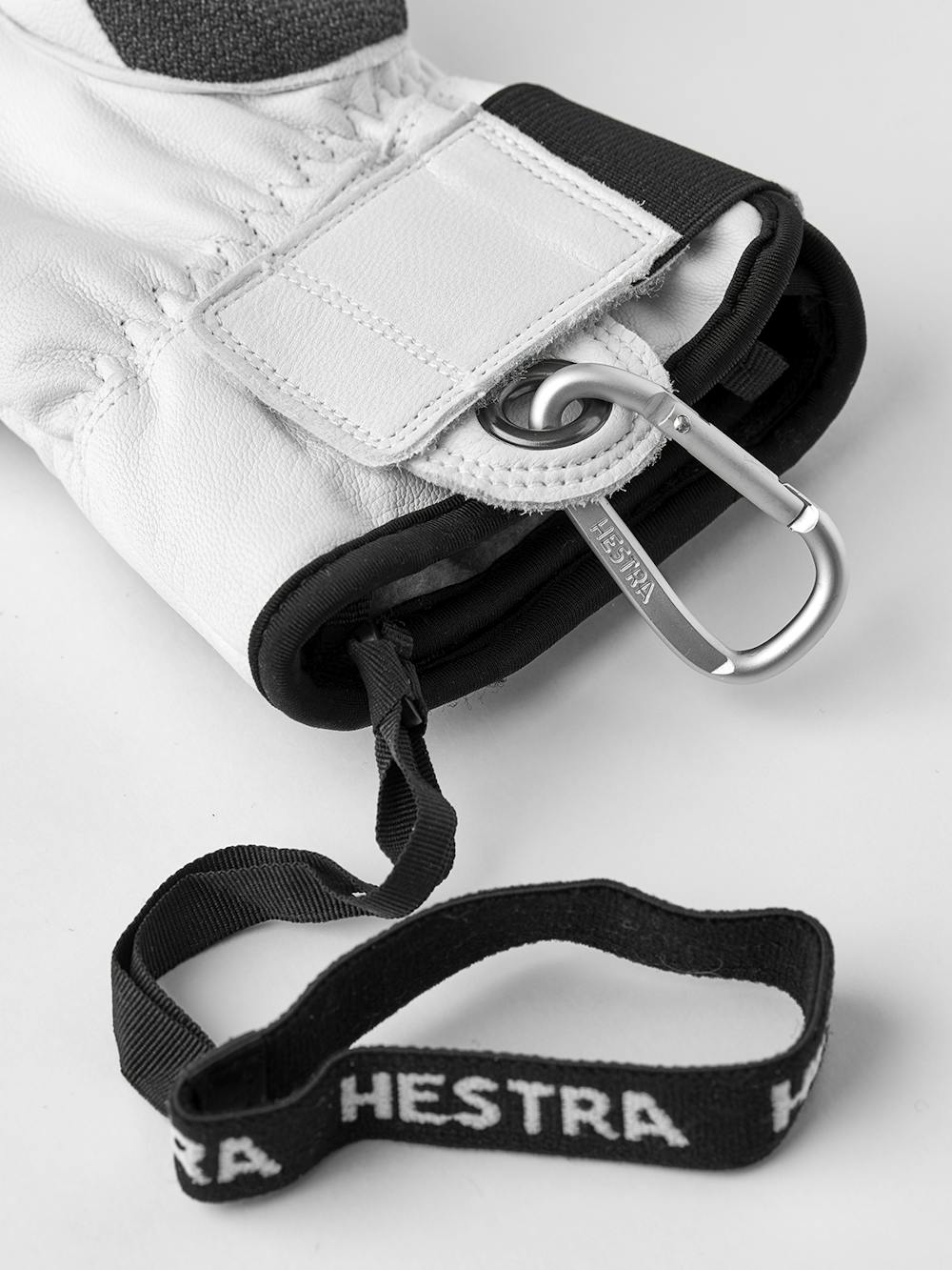 Dark gray ski glove with white goat leather palm
(5 of 8)