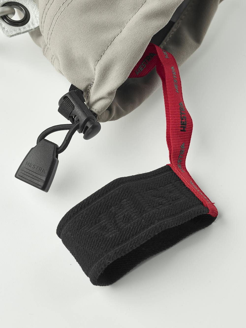 Heli Ski Female 5-finger i färgen Khaki/offwhite (3 av 7)