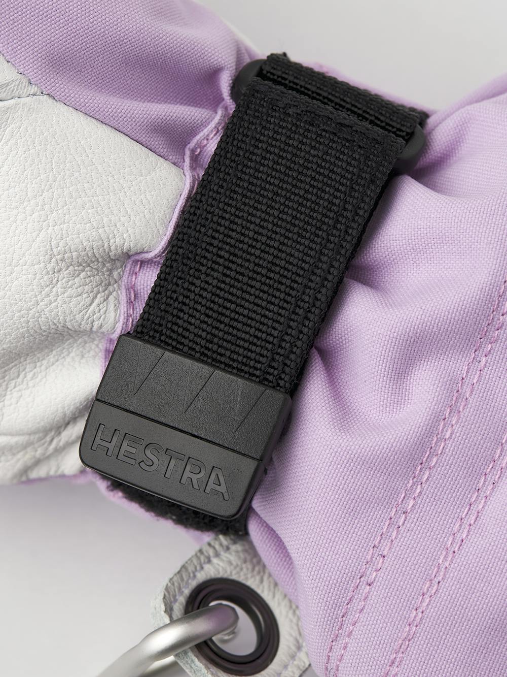 Heli Ski Female Mitt in the color Syringa & offwhite (3 of 7)