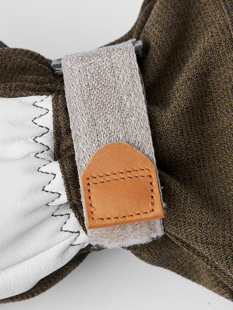 Moss green ski glove with white goat leather palm
 (4 of 8)