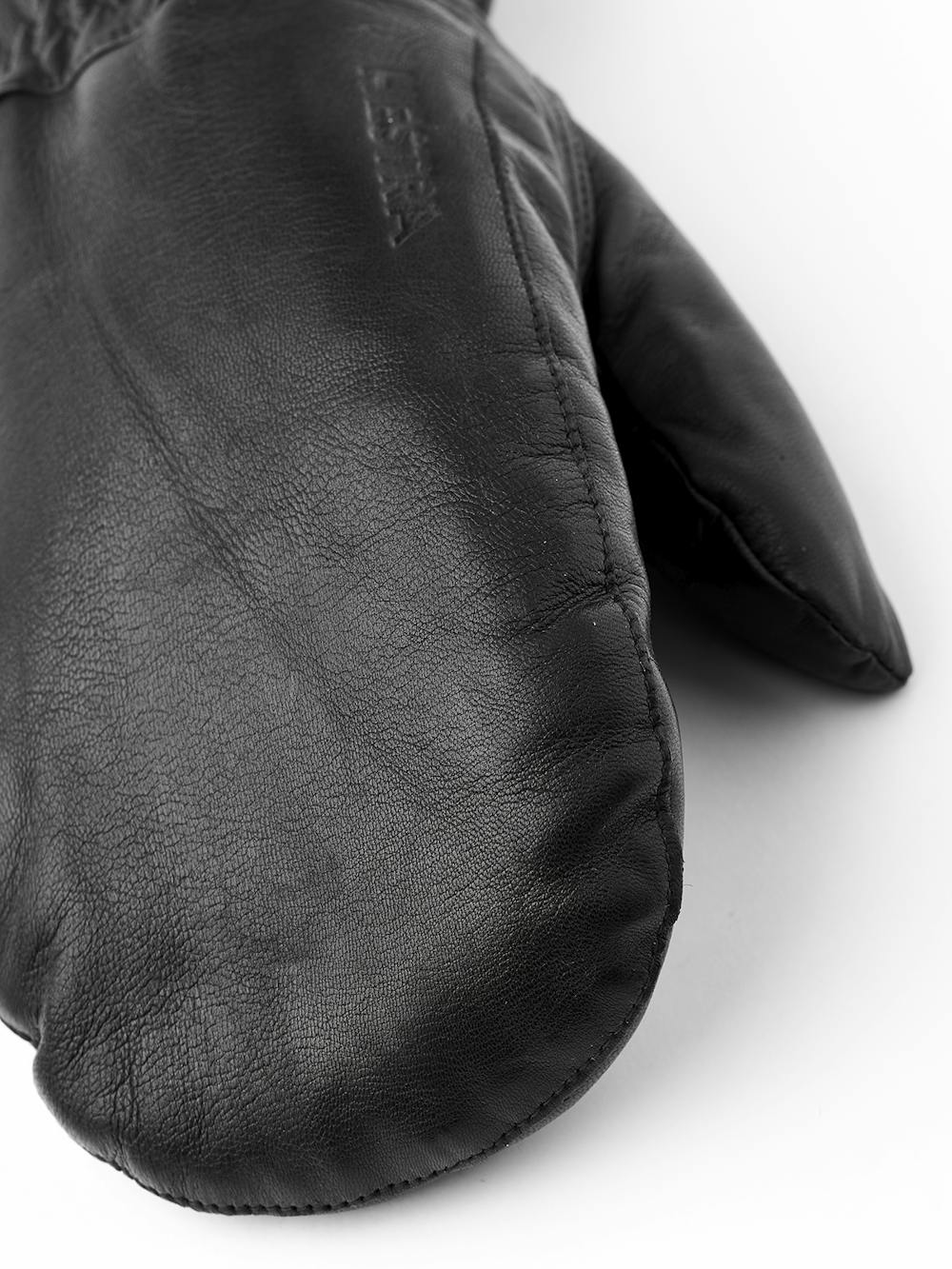 Leather Swisswool Classic Mitt in the color Black (3 of 4)
