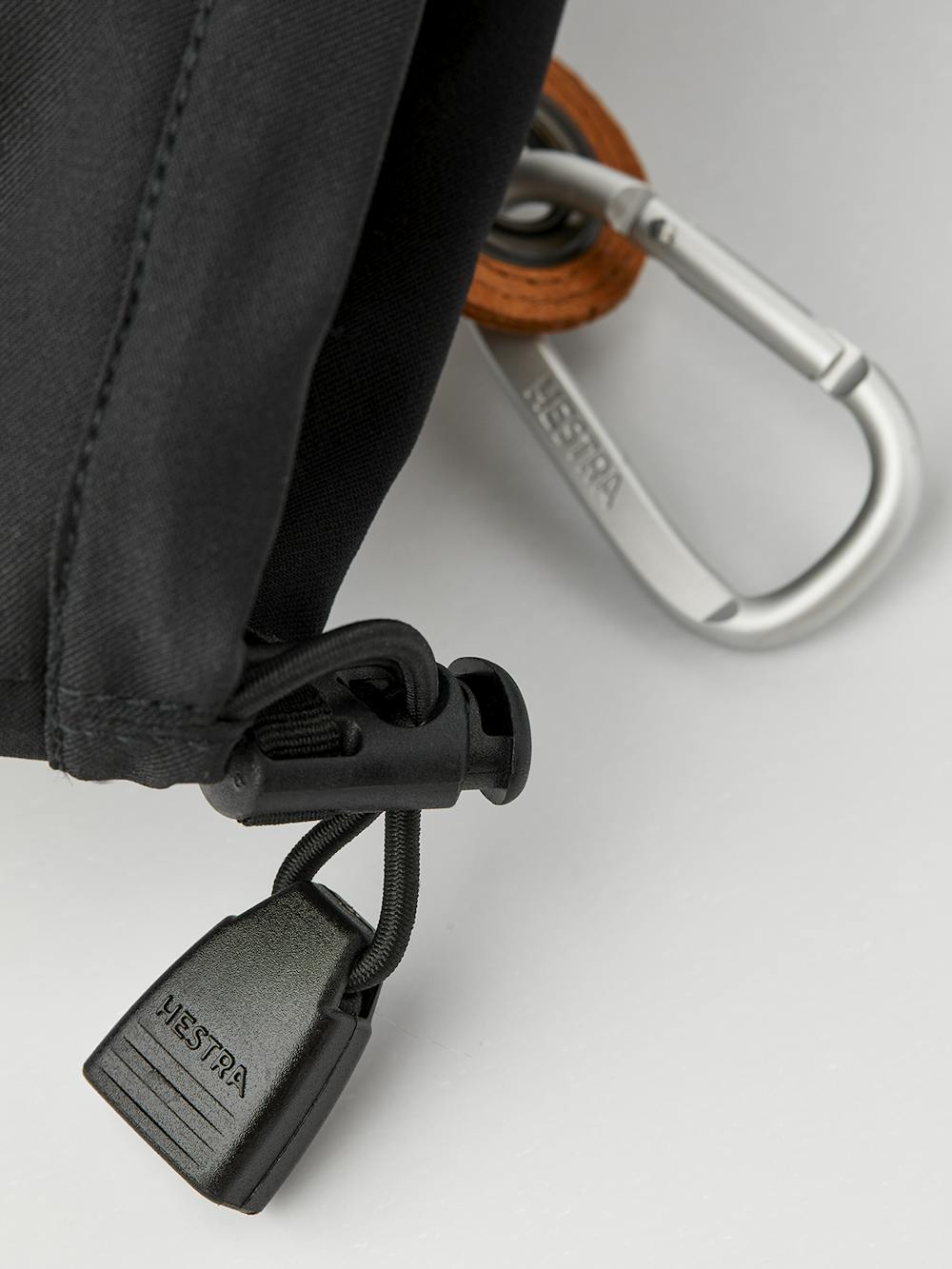 Black mitten with black goat leather palm
(4 of 6)