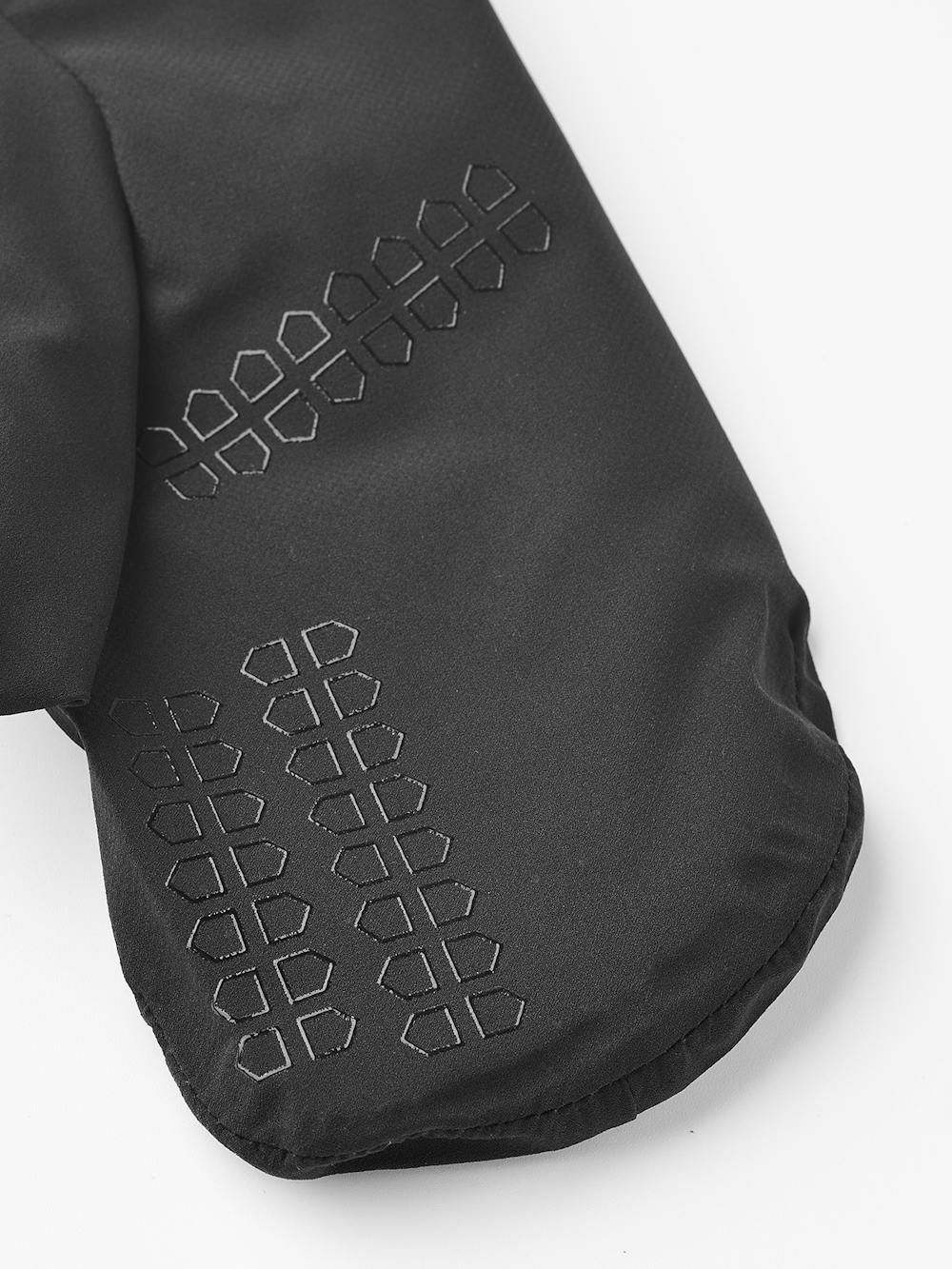 Black fabric mitten
 (4 of 4)