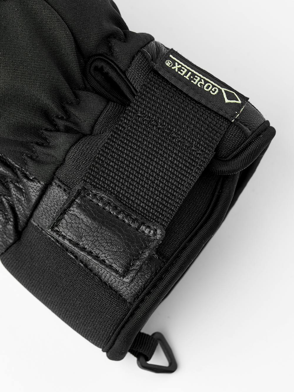 Black mitten with goat leather palm (5 of 5)