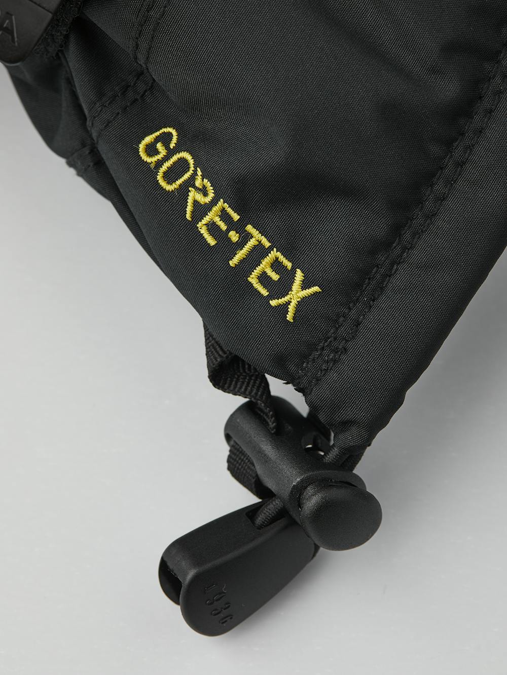 Black fabric children’s glove with synthetic palm and wrist adjustment (3 of 5)